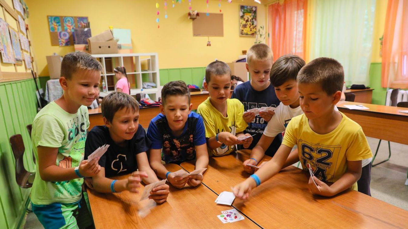 Káció, akáció, vakáció: de mivel teljenek a nyári hétköznapok?