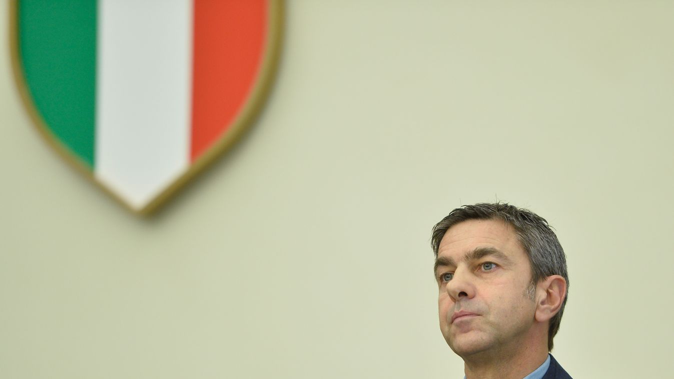 Costacurta Contét szeretné szövetségi kapitánynak