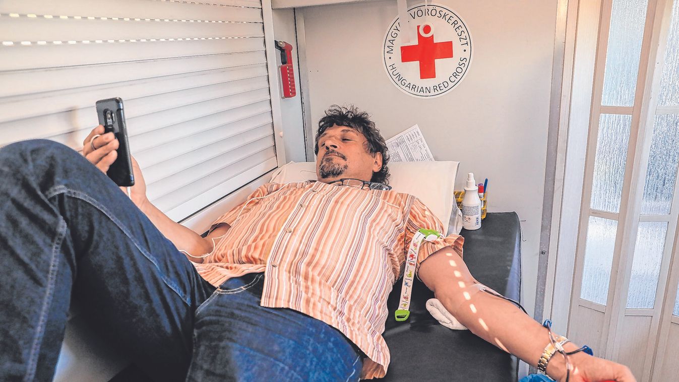 Véradás a Loránttfy iskolában