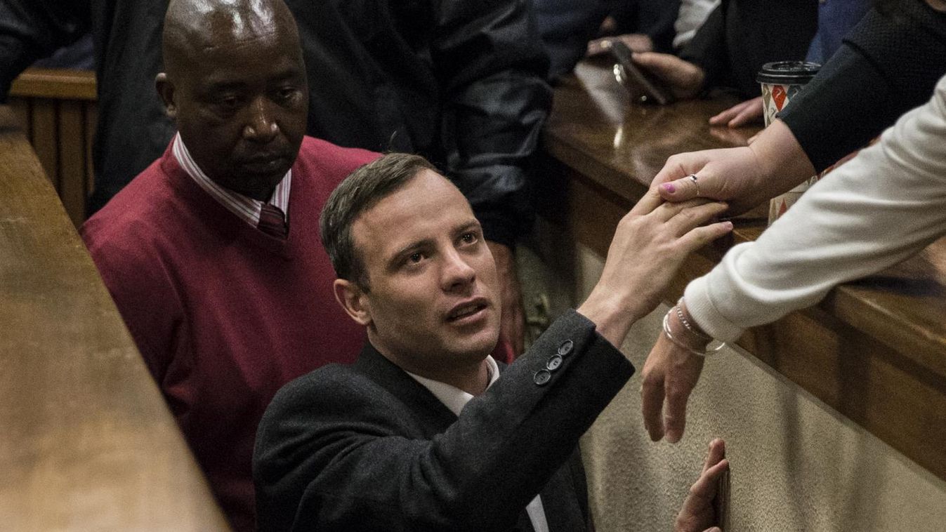 A Pistorius család perli a paralimpikonról szóló film alkotóit
