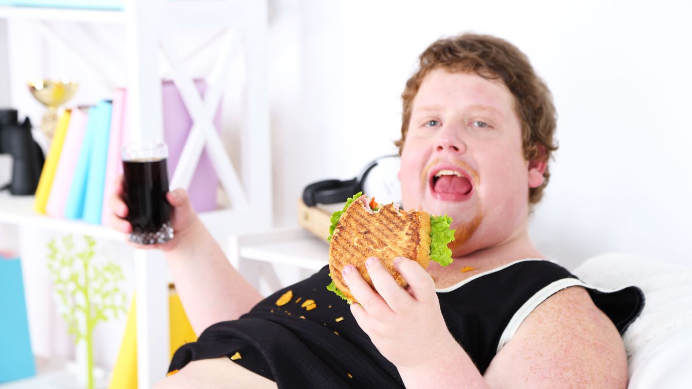 Ez történik a testünkkel egy órával azután, hogy megittunk egy diétás kólát
