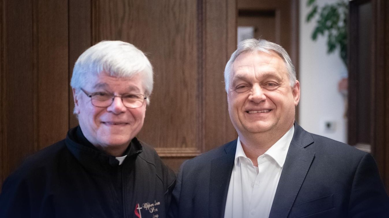Orbán Viktor: Isten hozta James Blount atyát Magyarországon!