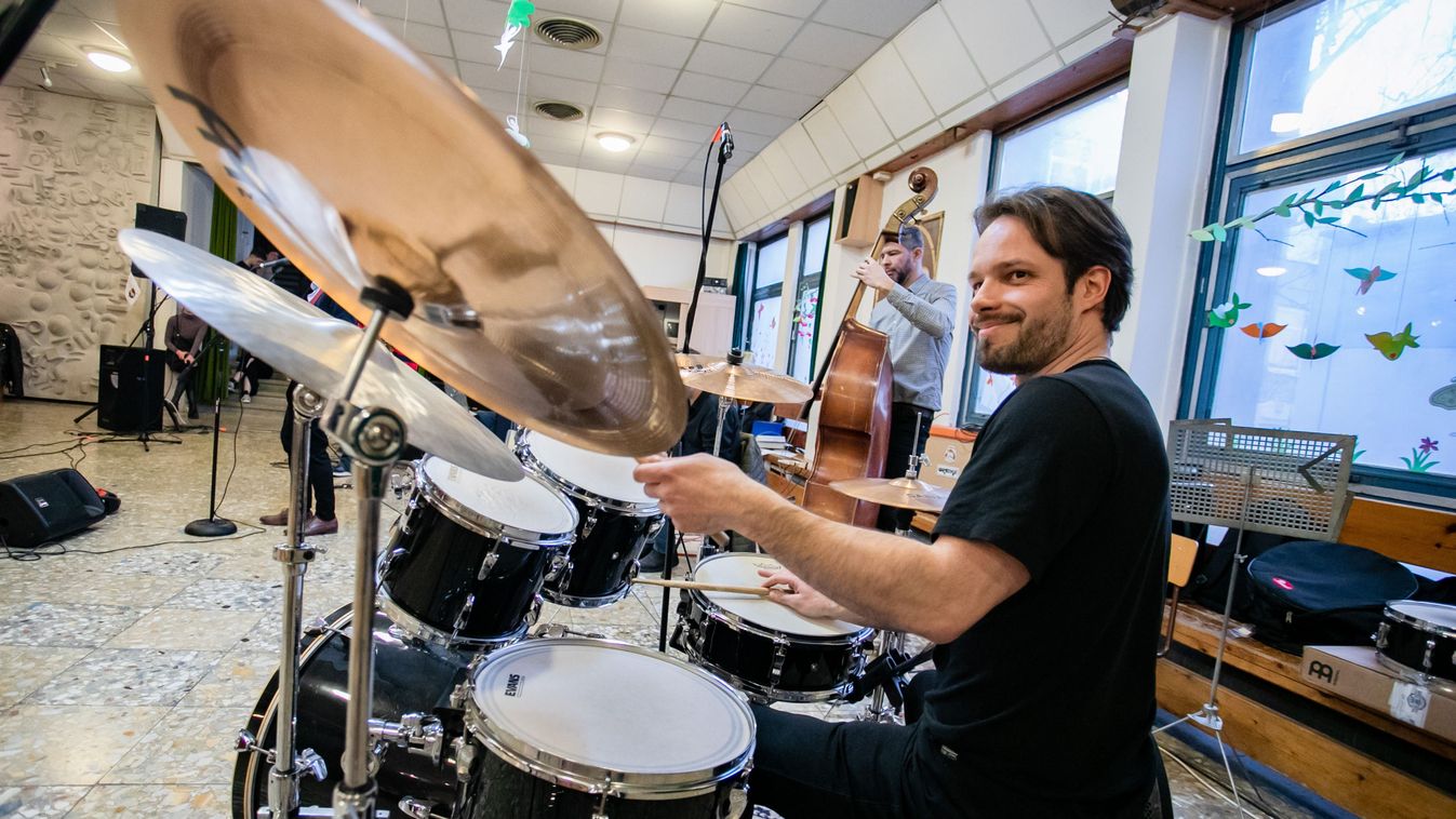 Úgy tűnik, megtalálta a helyét a zeneiskola Jazz Cafe sorozata