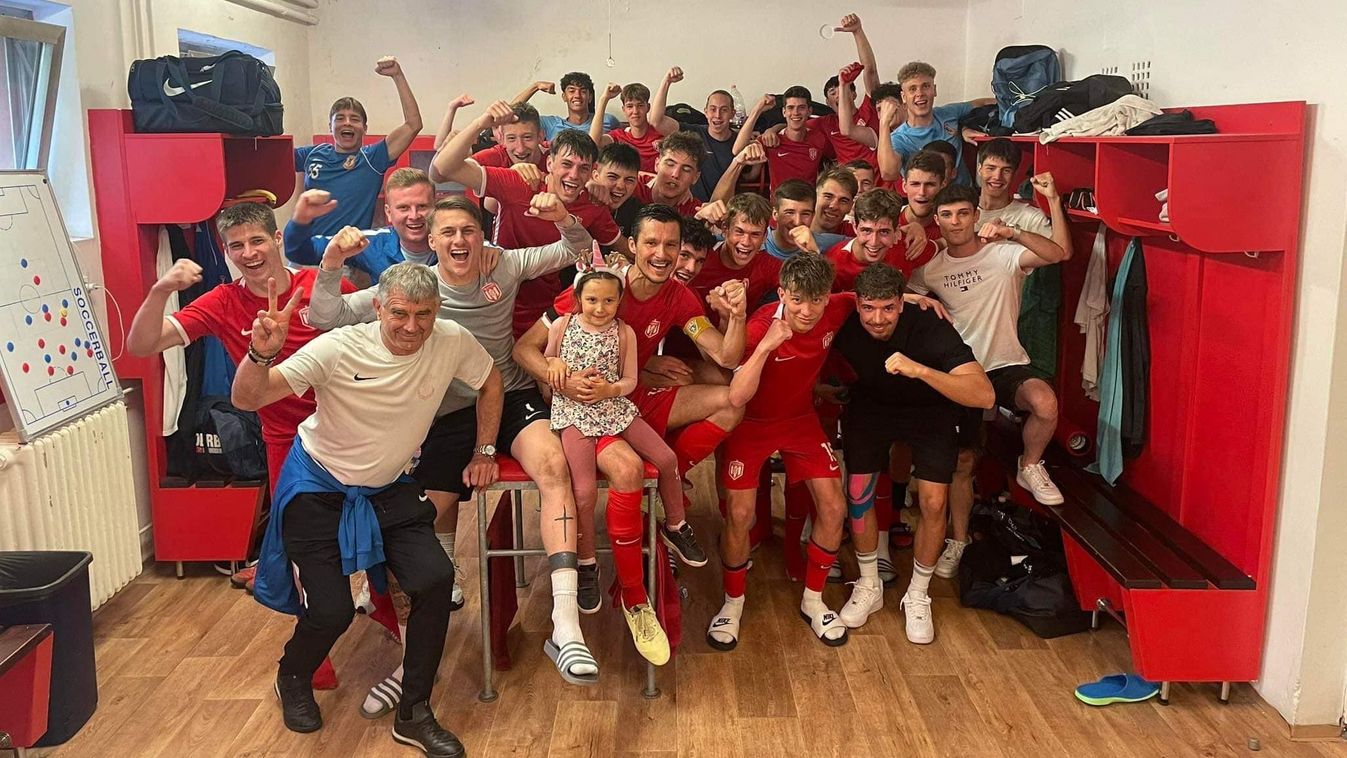 Parádés kezdés után nagyszerű győzelemmel zárta a DFC a szezont
