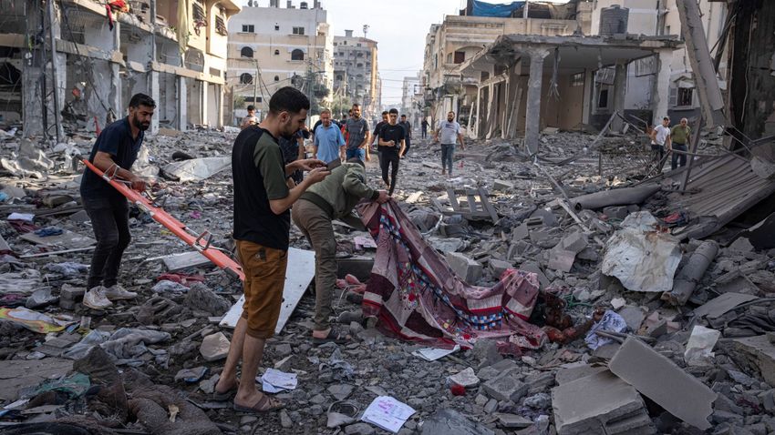 DUOL – Blokád alatt a Gázai övezet, Izrael hamarosan szárazföldi offenzívát indíthat – frissül