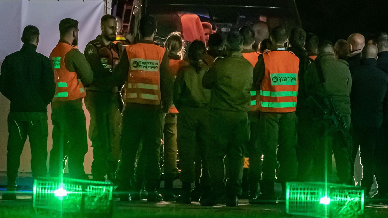 A Hamász átadta az izraeli túszok negyedik csoportját a Nemzetközi Vöröskeresztnek