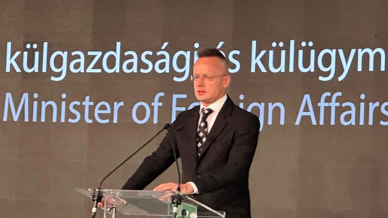 Szijjártó Péter: minden nehézség ellenére sikeres a magyar gazdaság dimenzióváltása (videó)