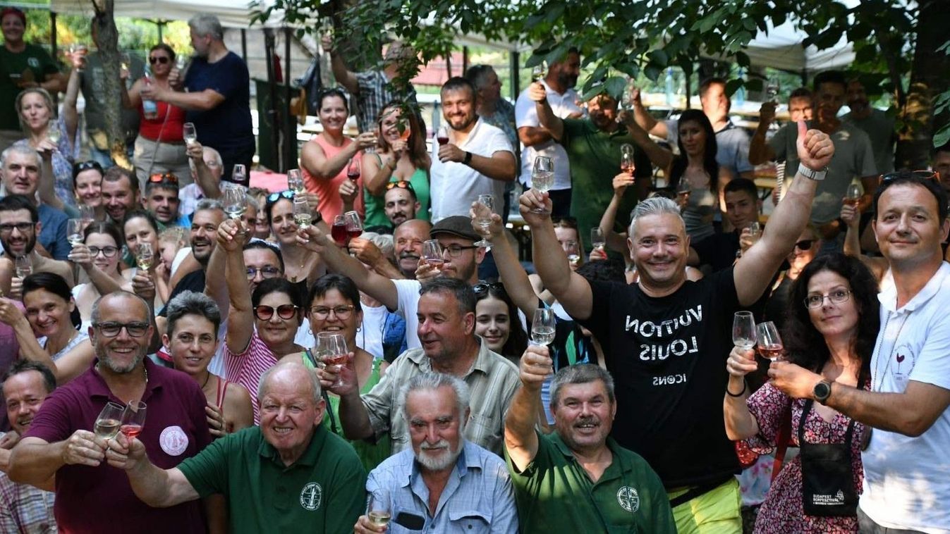 Koccintás a forróságban - képgalériával