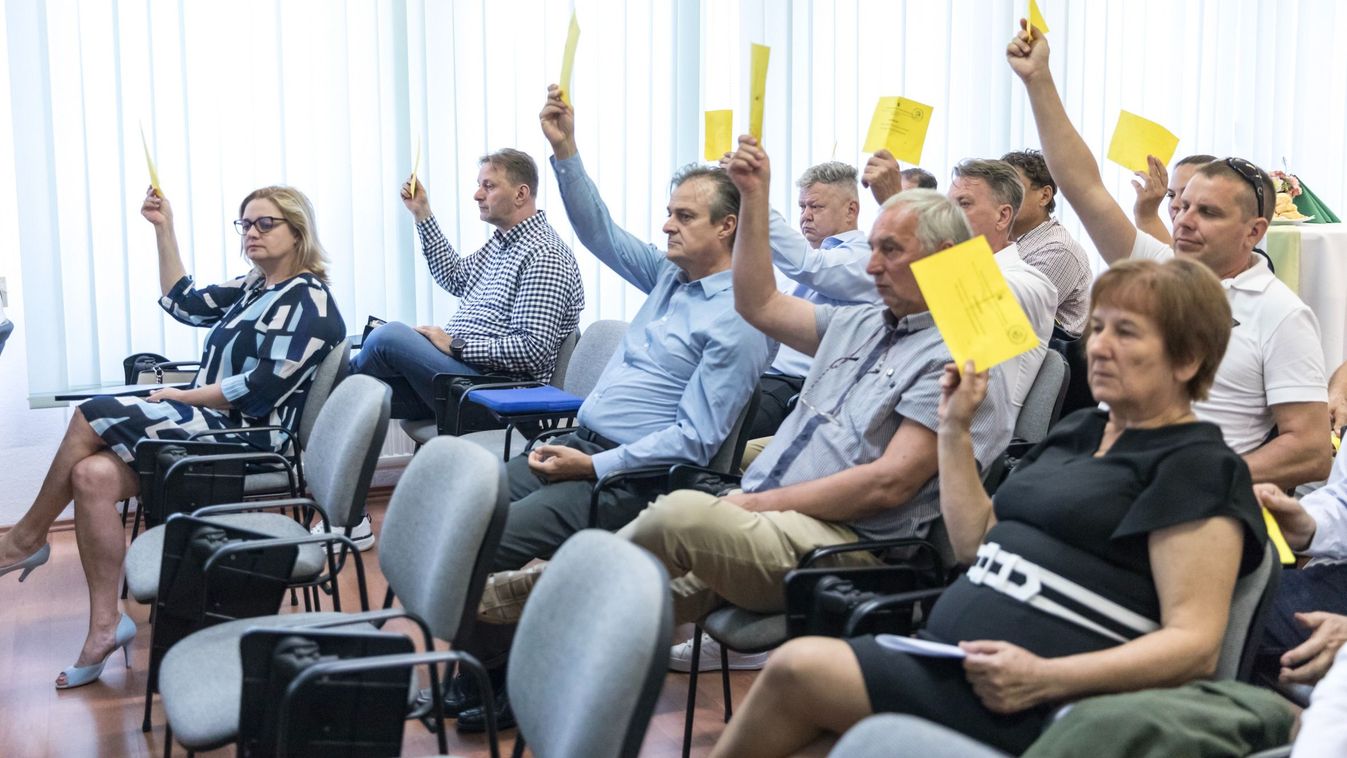 Ötödik ciklusát kezdi meg Králik Gyula a városi kamara elnökeként