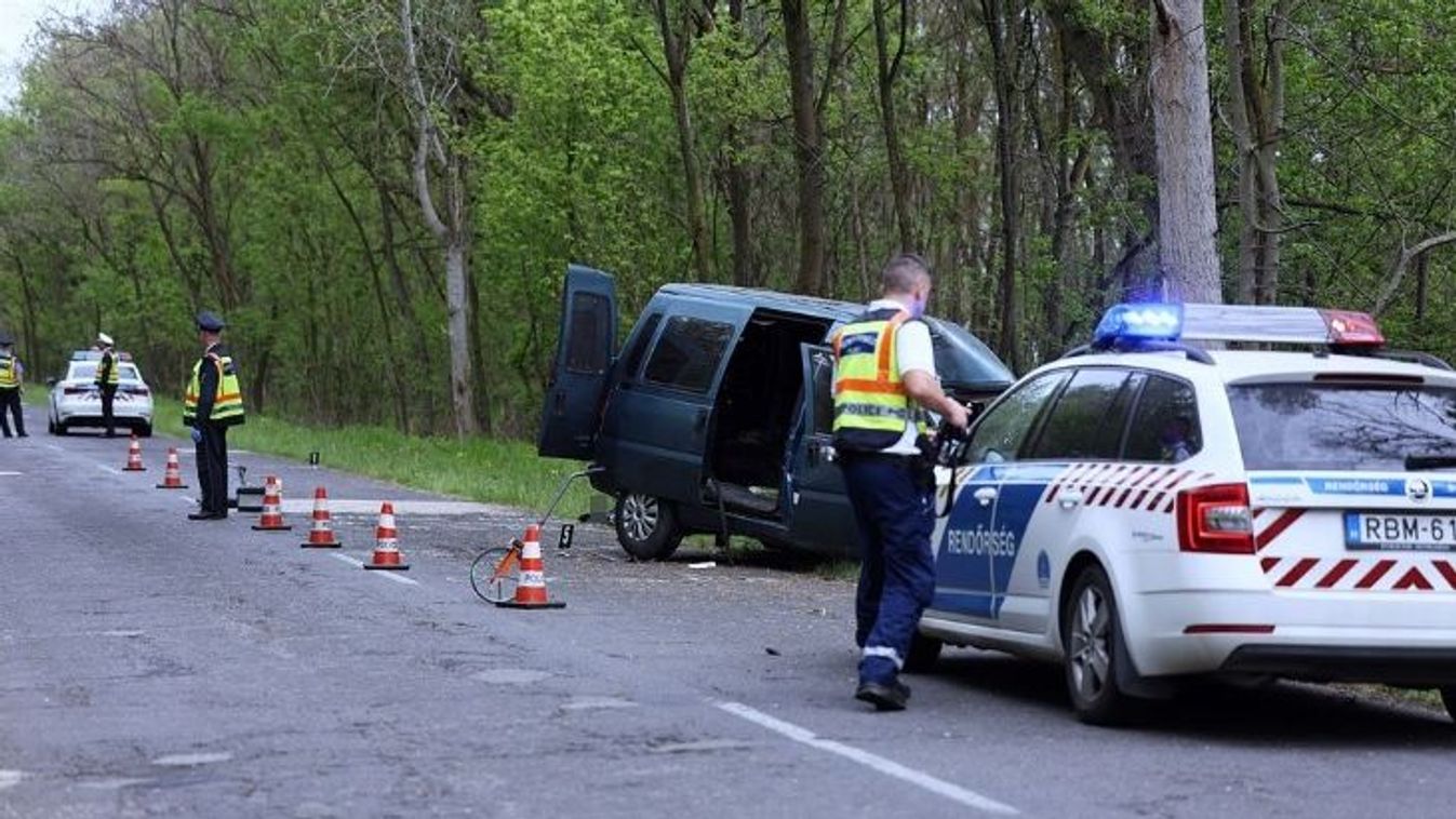 Mentőhelikoptert is küldtek a durva baleset helyszínére, sajnos hiába (videó)