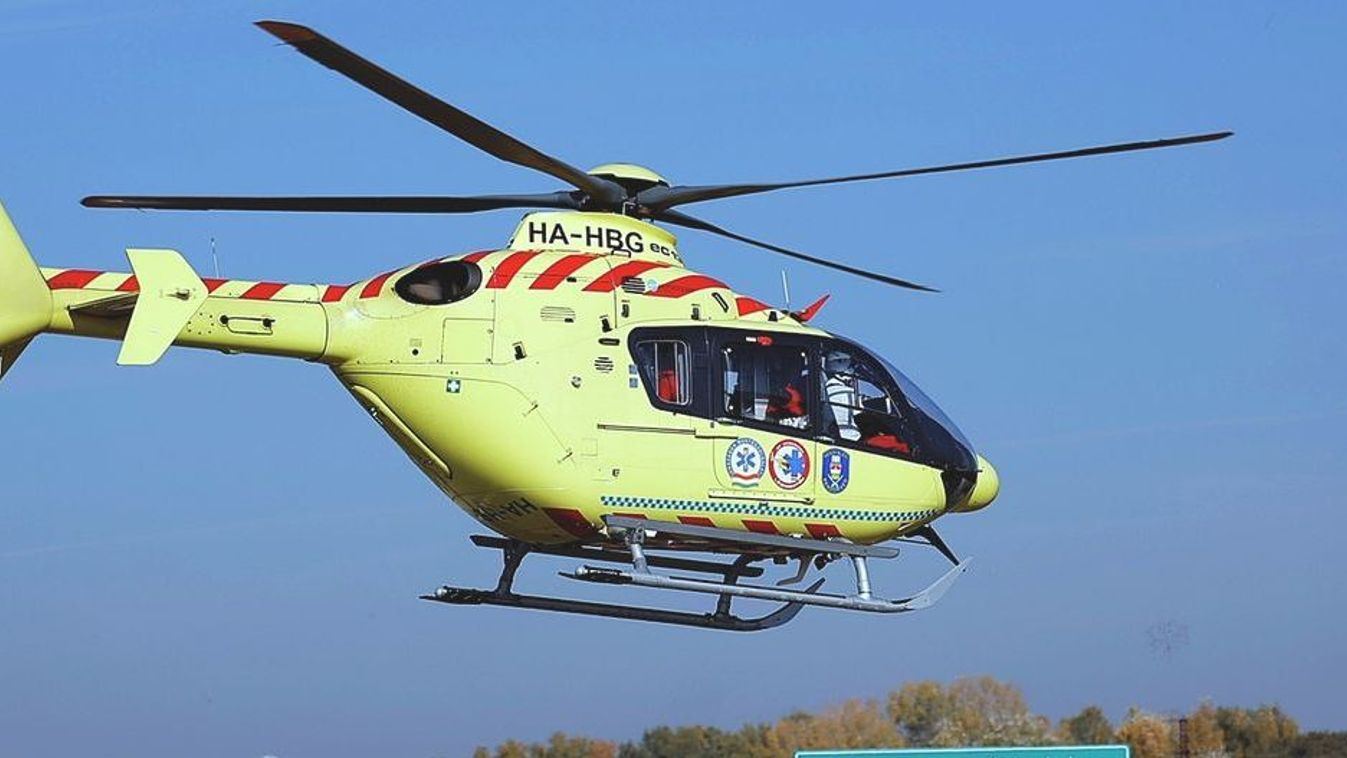 Súlyos baleset az M6-oson, mentőhelikopter is érkezett az esethez