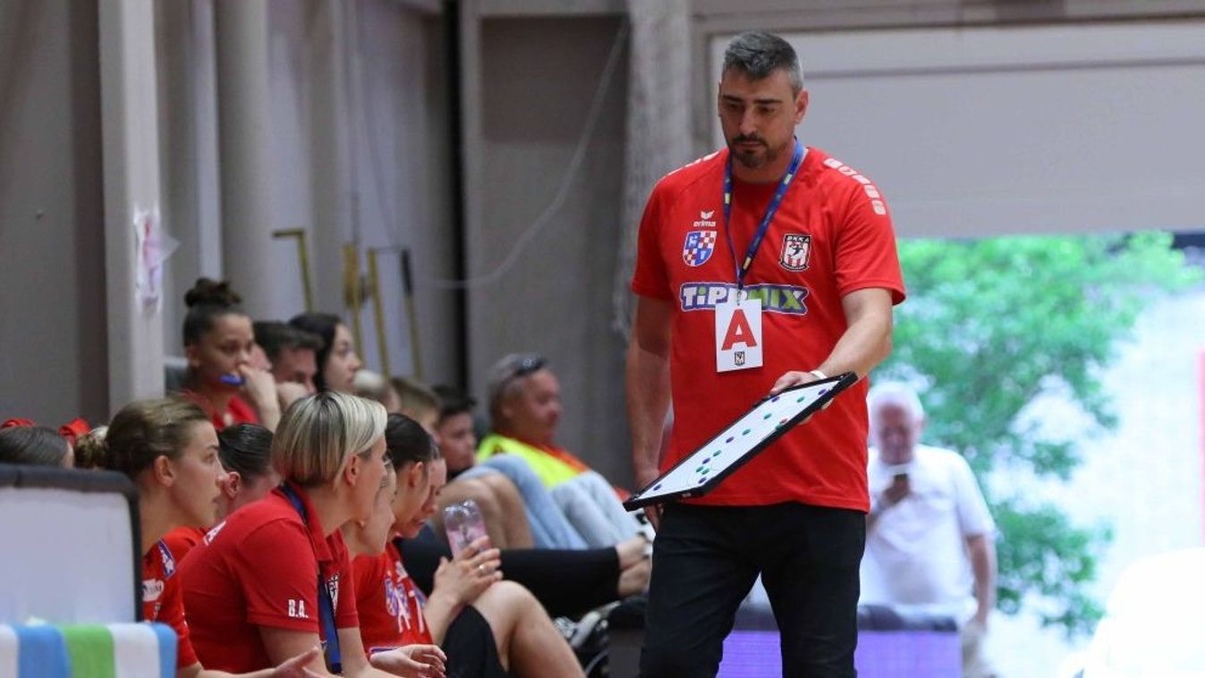 Váratlan bejelentés, Gulyás Péter vezetőedző távozik a DKKA-tól