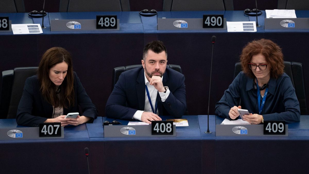 A Tisza Párt képviselői folyamatosan bírálják hazánkat az EP-ben