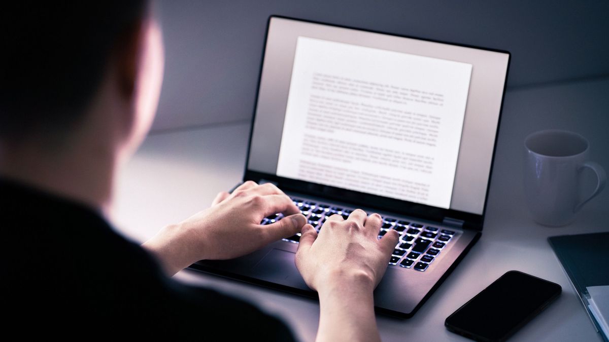 Fiatal szerzők számára írt ki pályázatot az Előretolt Helyőrség Íróakadémia