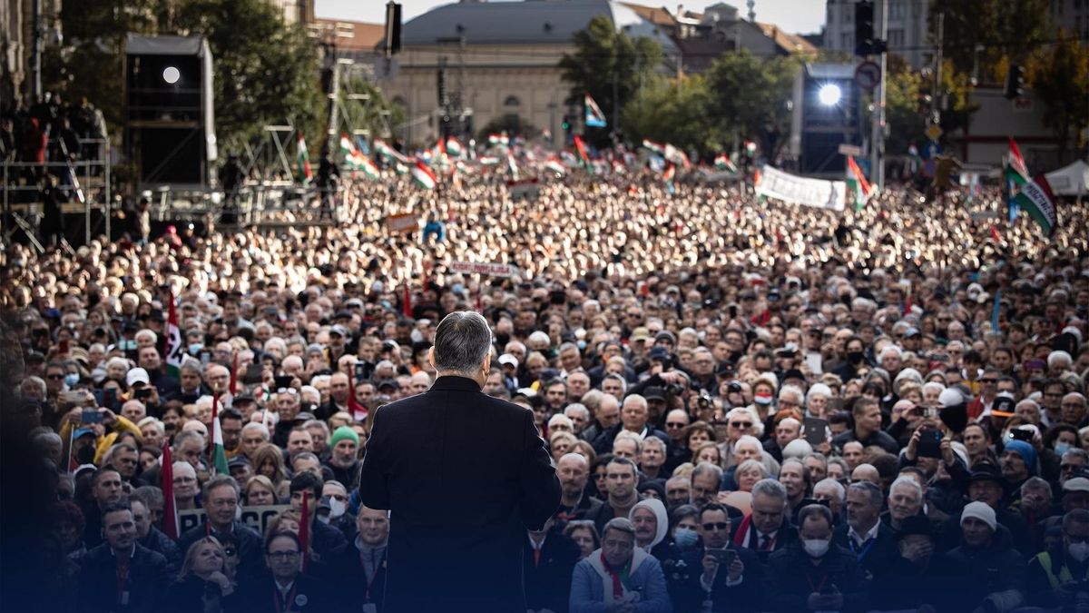 Orbán Viktor: október 23-án békemenet