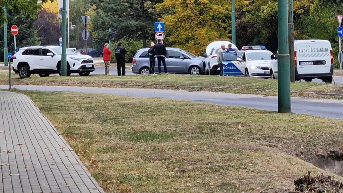 Három embert ért baleset Dunaújvárosban