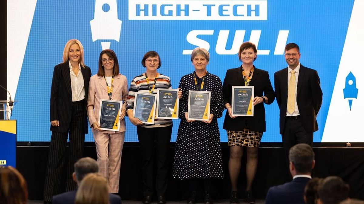 A jövő oktatását formáló pedagógusokat díjazták a III. High-Tech Suli Konferencián