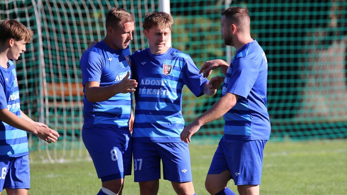 Nem akárki érkezik Adonyba