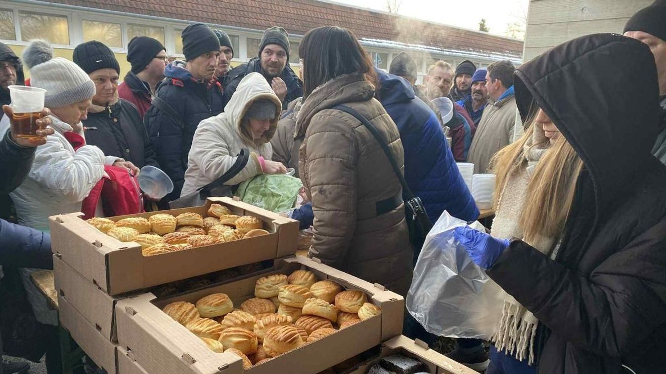 Amikor a közösség összefog: Meleg étel, meleg szívvel Dunaújvárosban Kép