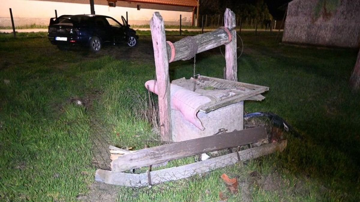 Kerítést törve hajtott ház udvarába a sofőr Seregélyesen, durva, ahogy vezetett