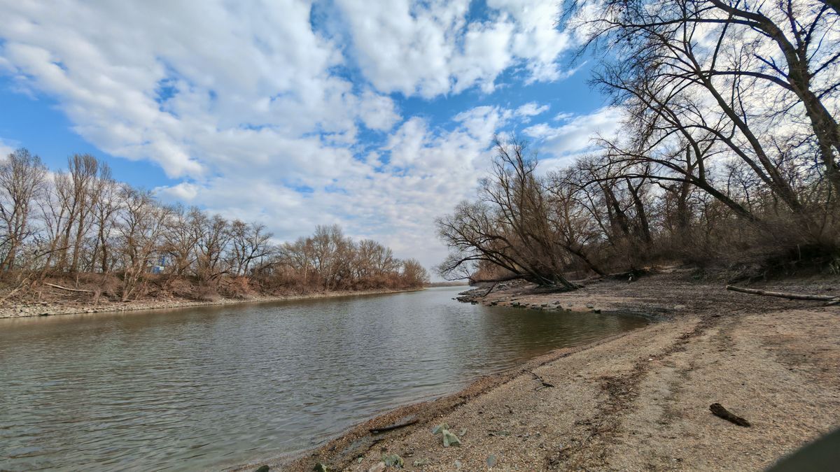 Alacsony szinten maradt a Duna a térségben, csak kisebb változások történtek