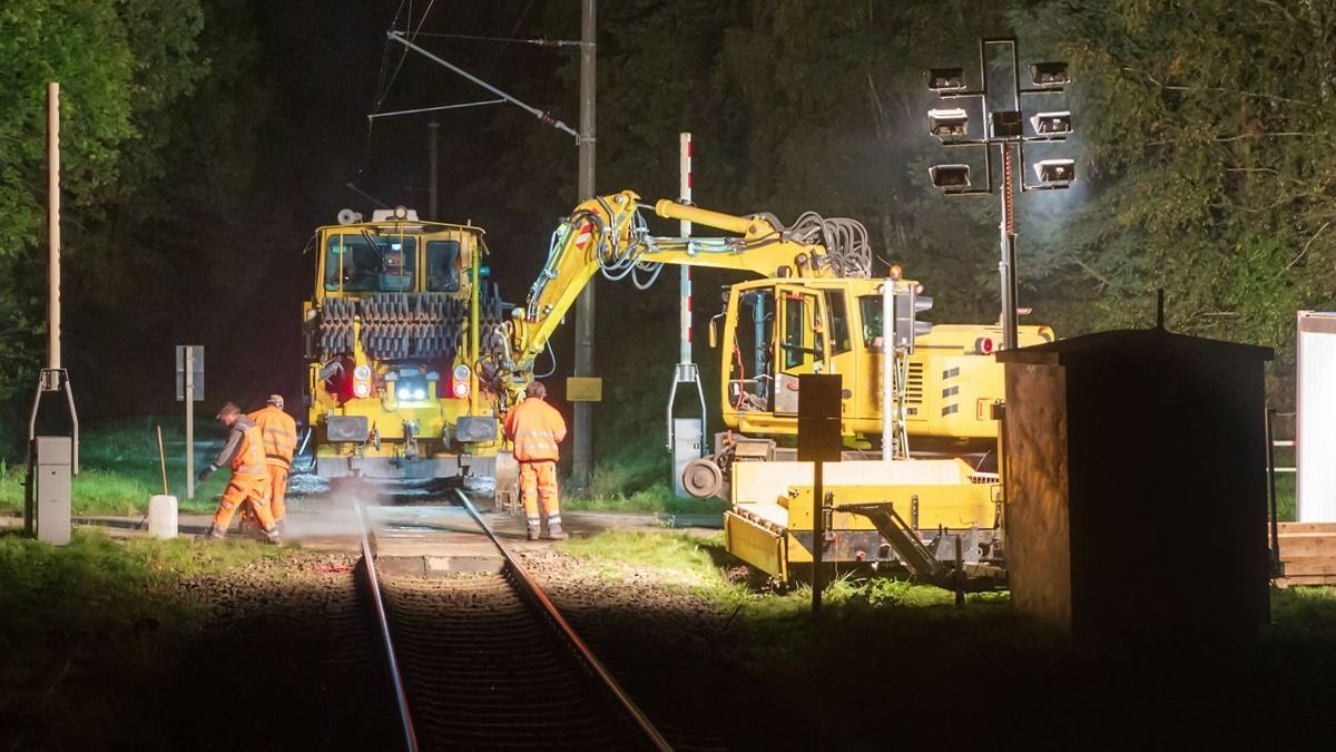Éjjel dolgozik a MÁV: mutatjuk, mikor és hol lesznek korlátozások