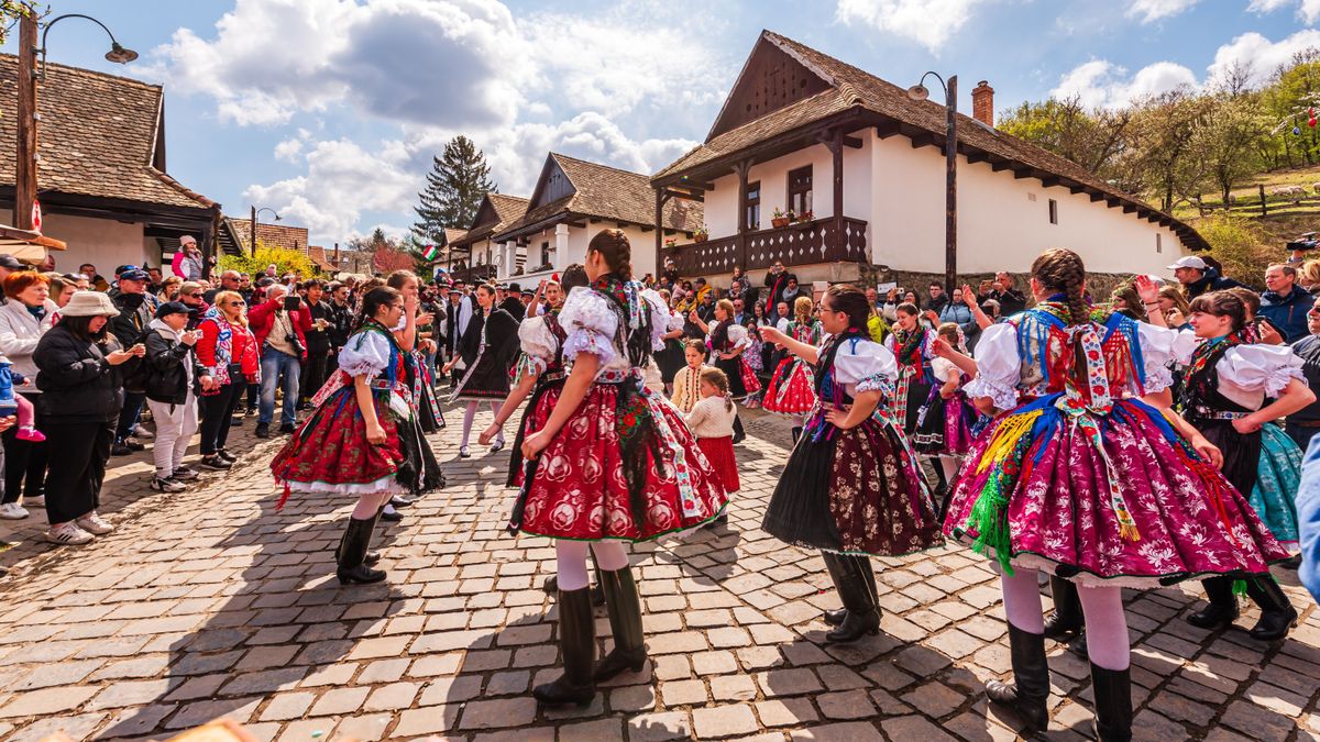 Van, ahol omlettet sütnek, máshol sárkányt reptetnek – húsvét a világban