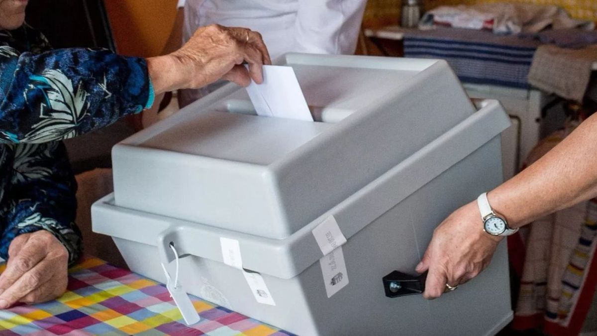 Így segítik a fogyatékossággal élőket a választáson