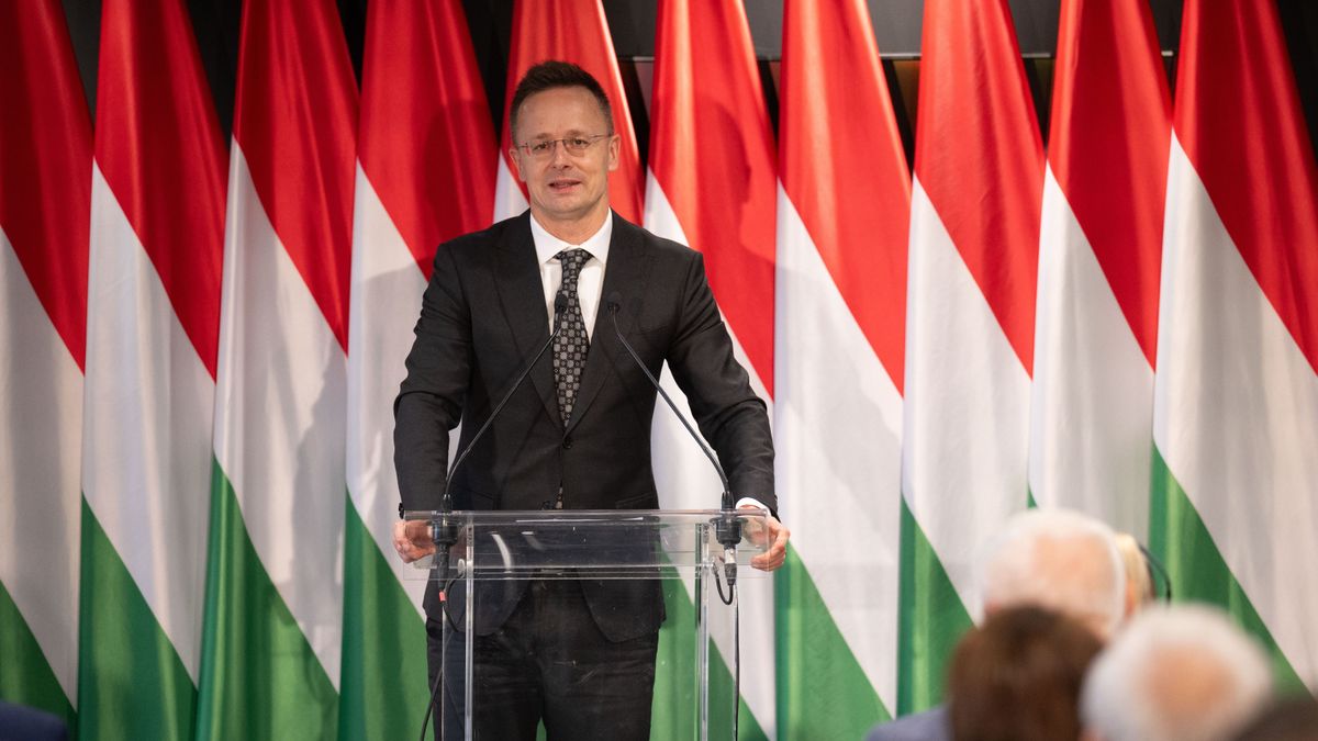 A Tisza Pártot kitaláló brüsszeliek és kijeviek háborújából csak a nemzeti kormány képes kimaradni (videó)