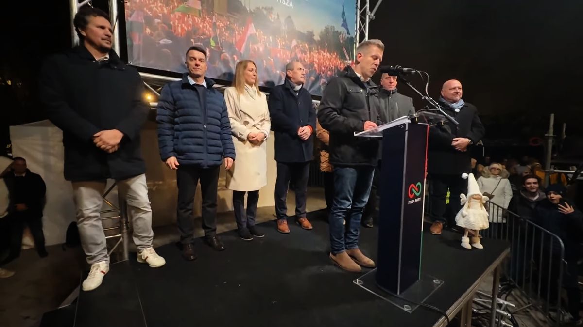 A Tisza Párt Fejér megyei jelöltjei is a rezsicsökkentést támadják