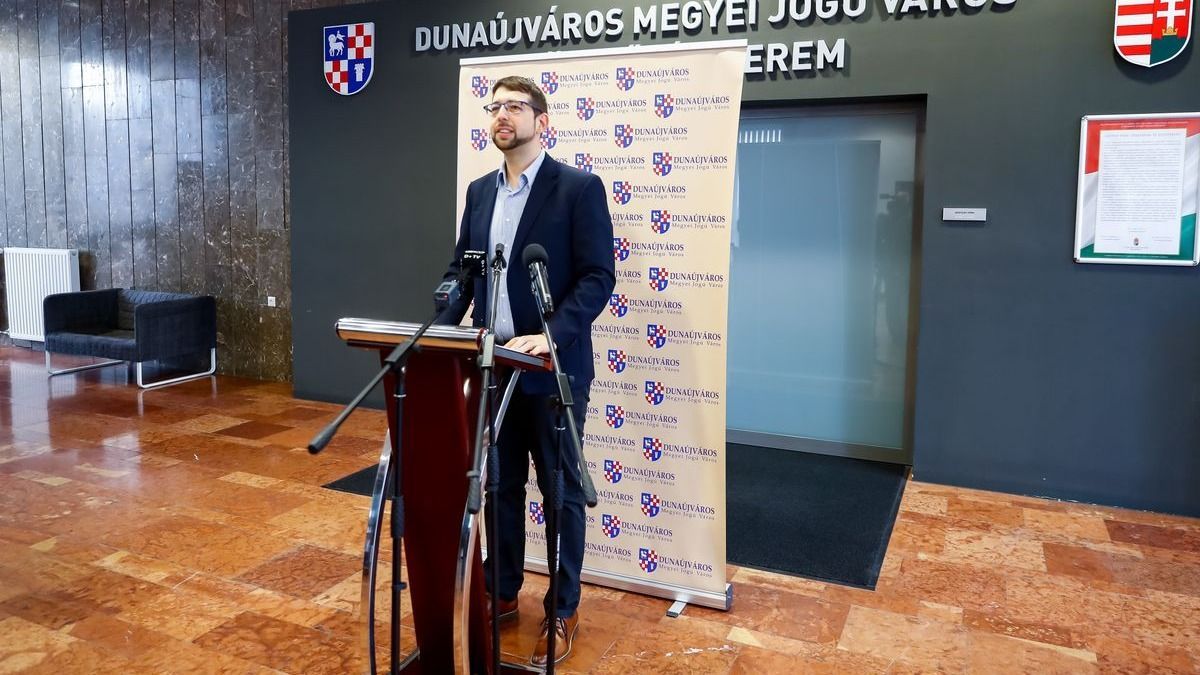 Kampányígéretek után visszalépés – kérdések Szabó Zsolt döntése körül