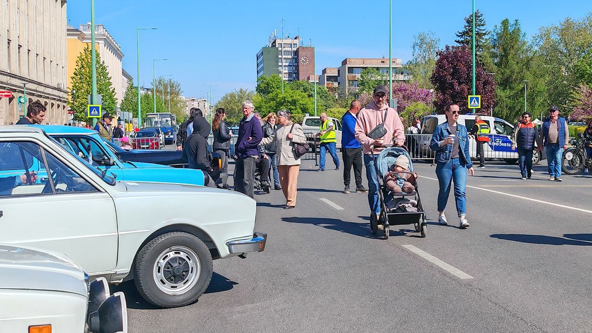 A ballagások után a Sugárúti fesztiválon folytatódtak a programok (videók, képgalériák)