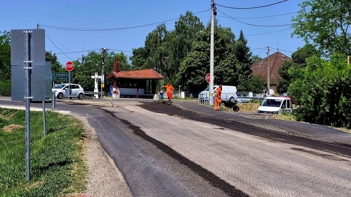 Már csak az utolsó simítások hiányoznak az útfelújítás több szakaszán