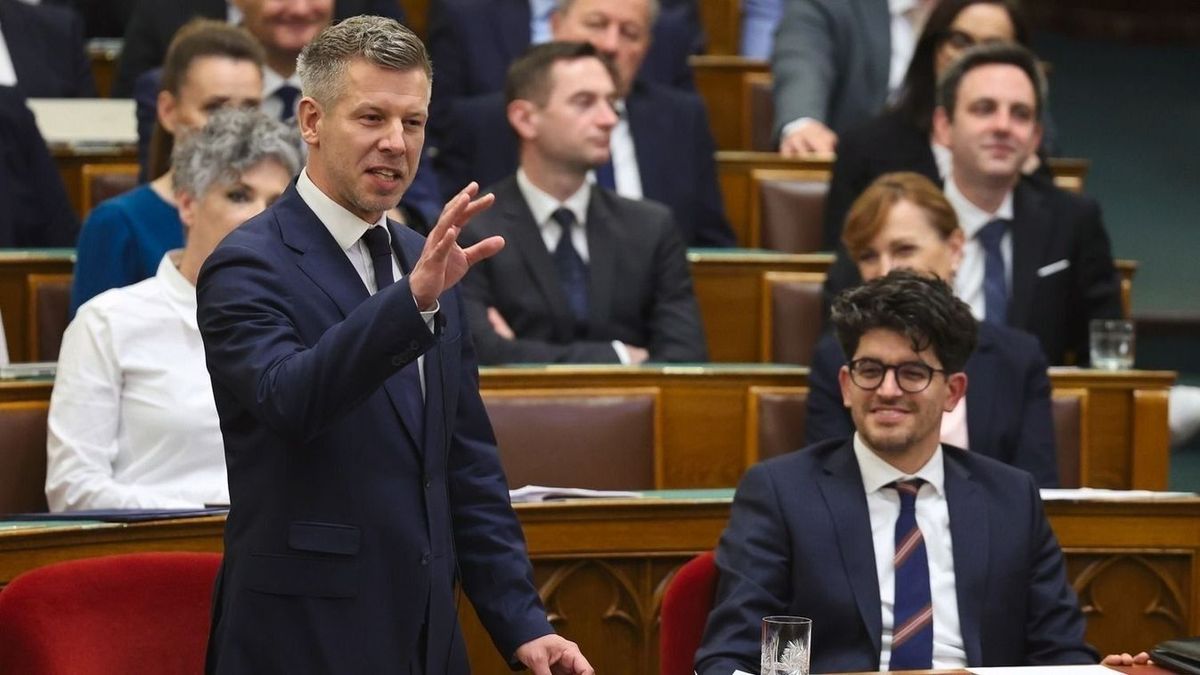 Folytatódhat Magyar Péter letámadása: vége a kis falvak önko
