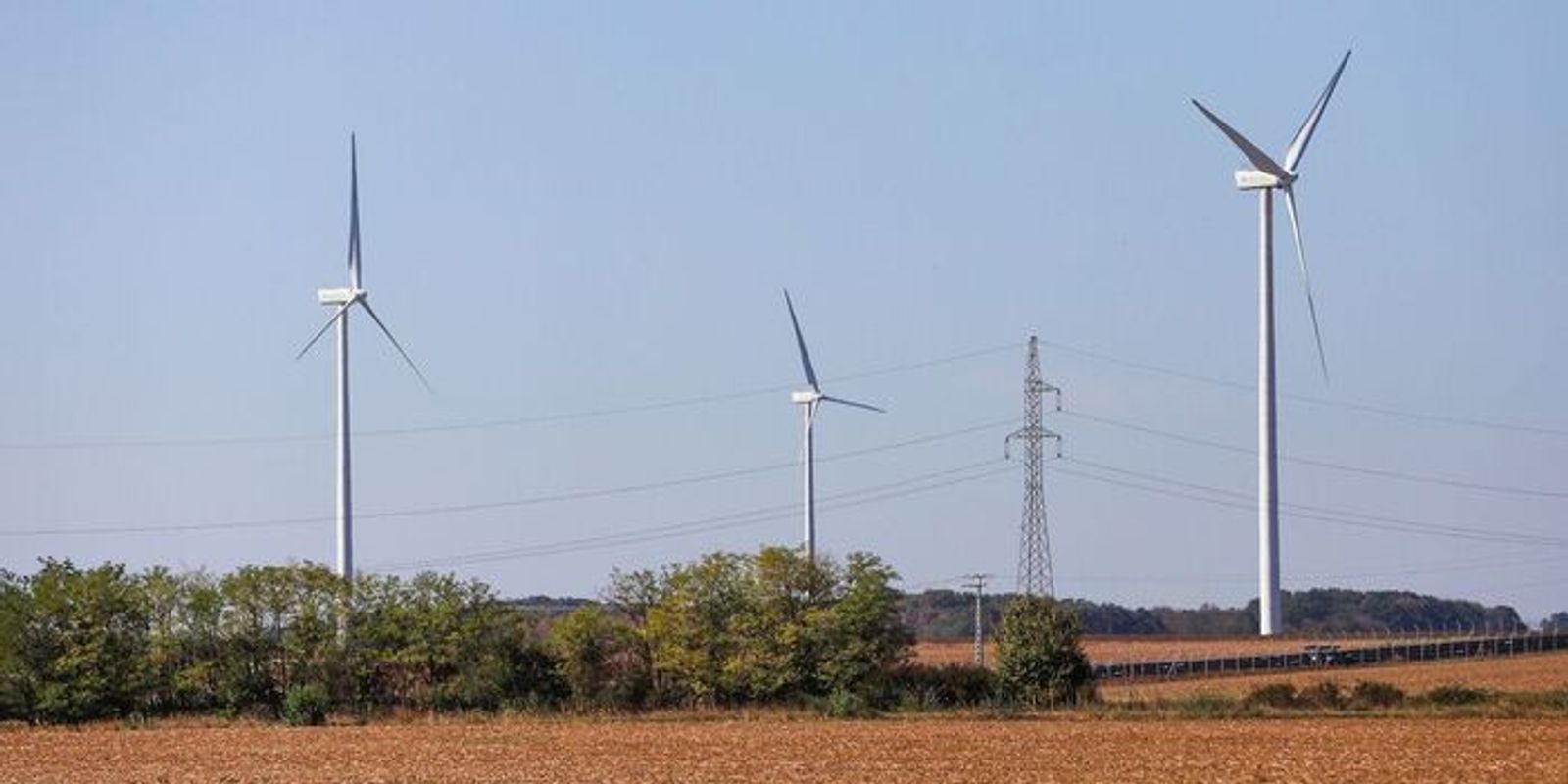Már a közmeghallgatás előtt fellángolt a vita a szélerőműről Kisapostagon